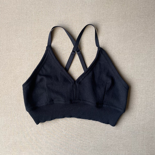black bralette in L