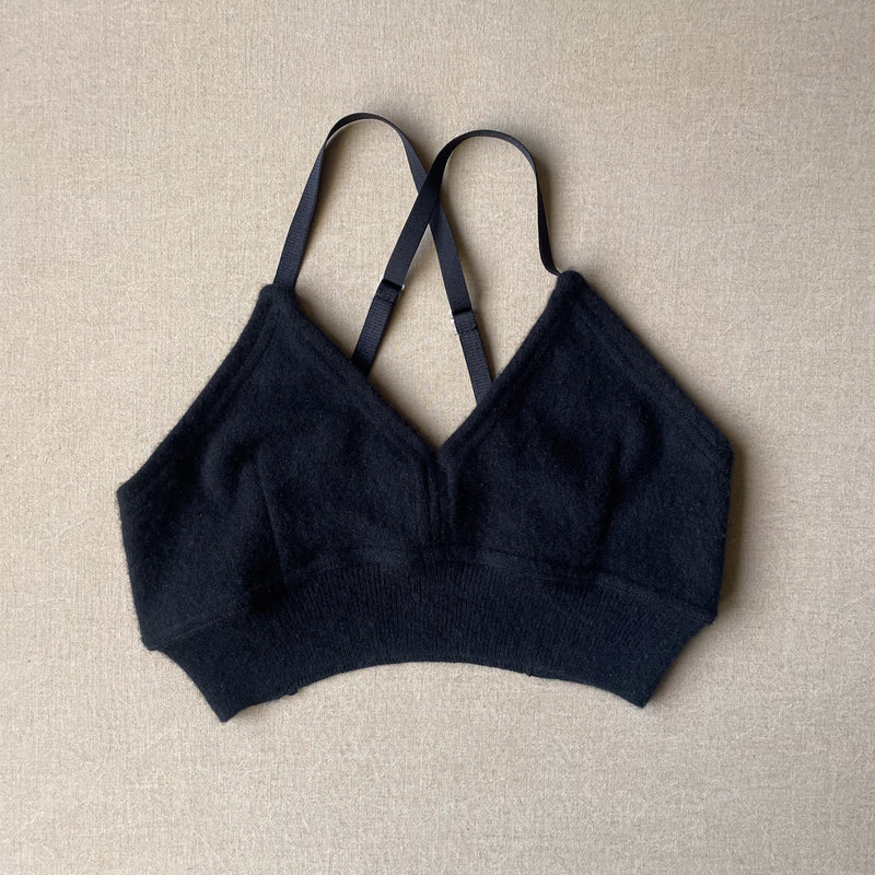 black bralette in L