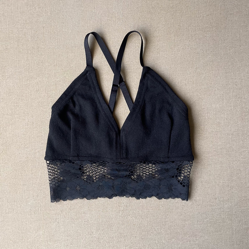 black bralette in S