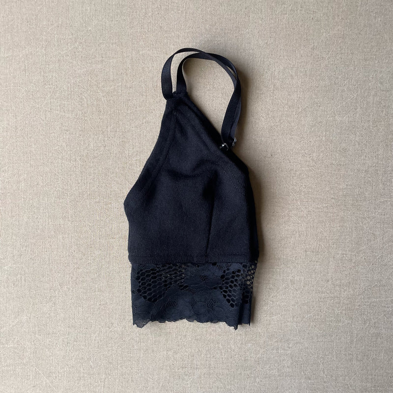 black bralette in S