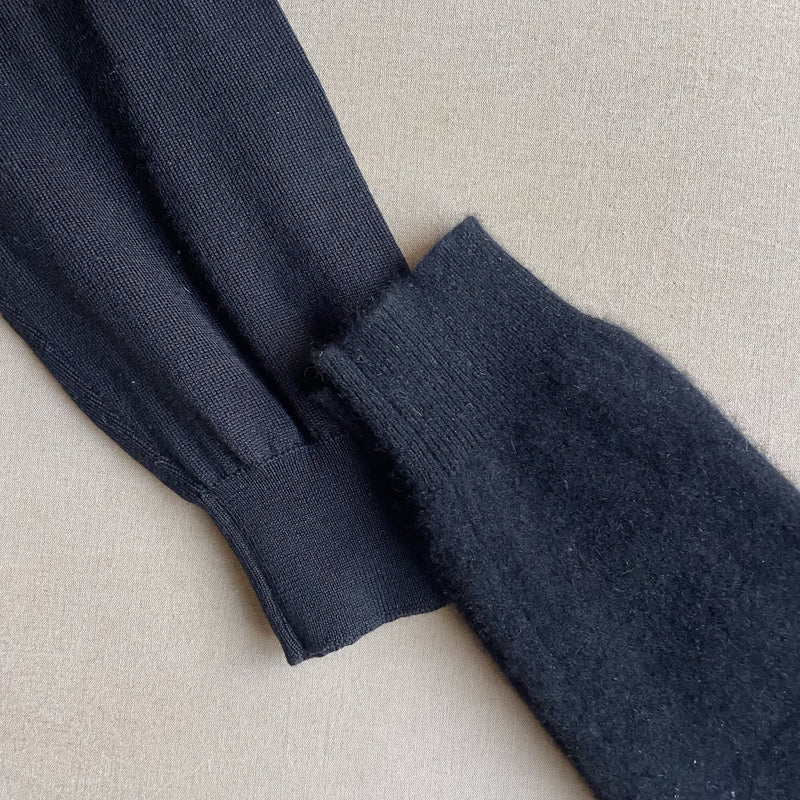 black longjohns in S