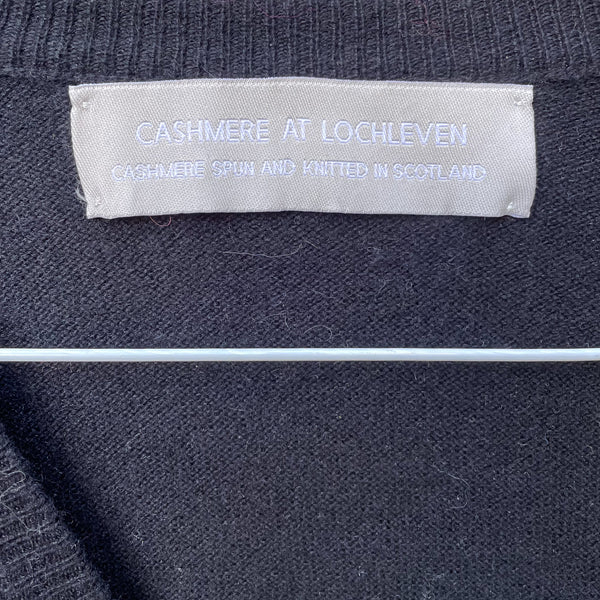 Cashmere at Lockleven cashmere v-neck sweater in XL