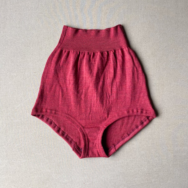 fire brick red hi waist undie in M