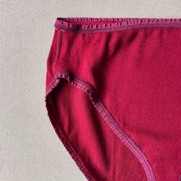 brick red undie in S