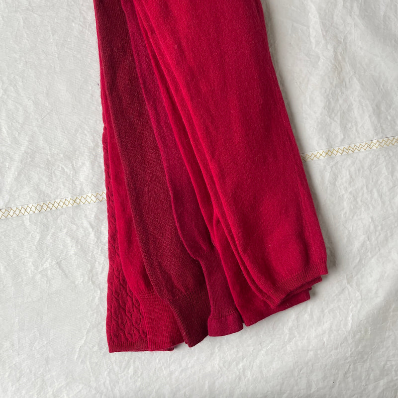 sweater arms - reds