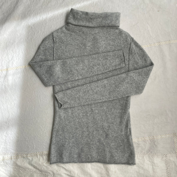 project sweaters - greys
